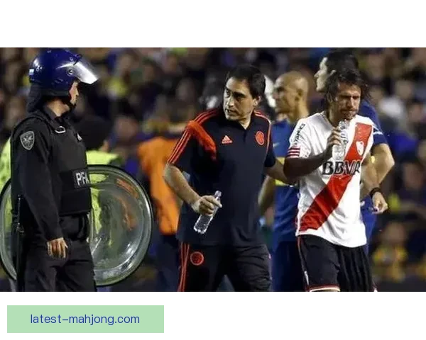 博卡青年客场战平河床 阿根廷超级德比再度上演激烈对决