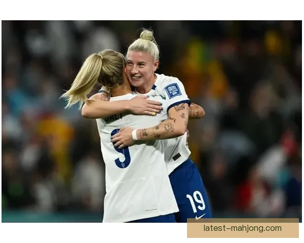 劳伦希普引领英格兰女足中场发挥核心组织作用